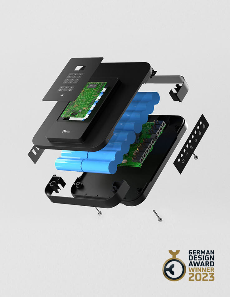 This image shows an exploded view of the Solego 2.0 product with the German Design Award Winner 2023 Logo.